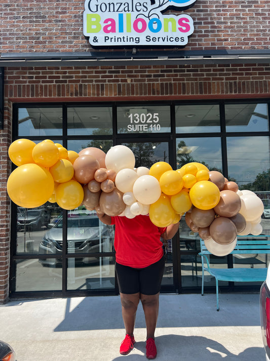 Yellow Lily BALLOON GARLAND ( TO GO NO INSTALL)