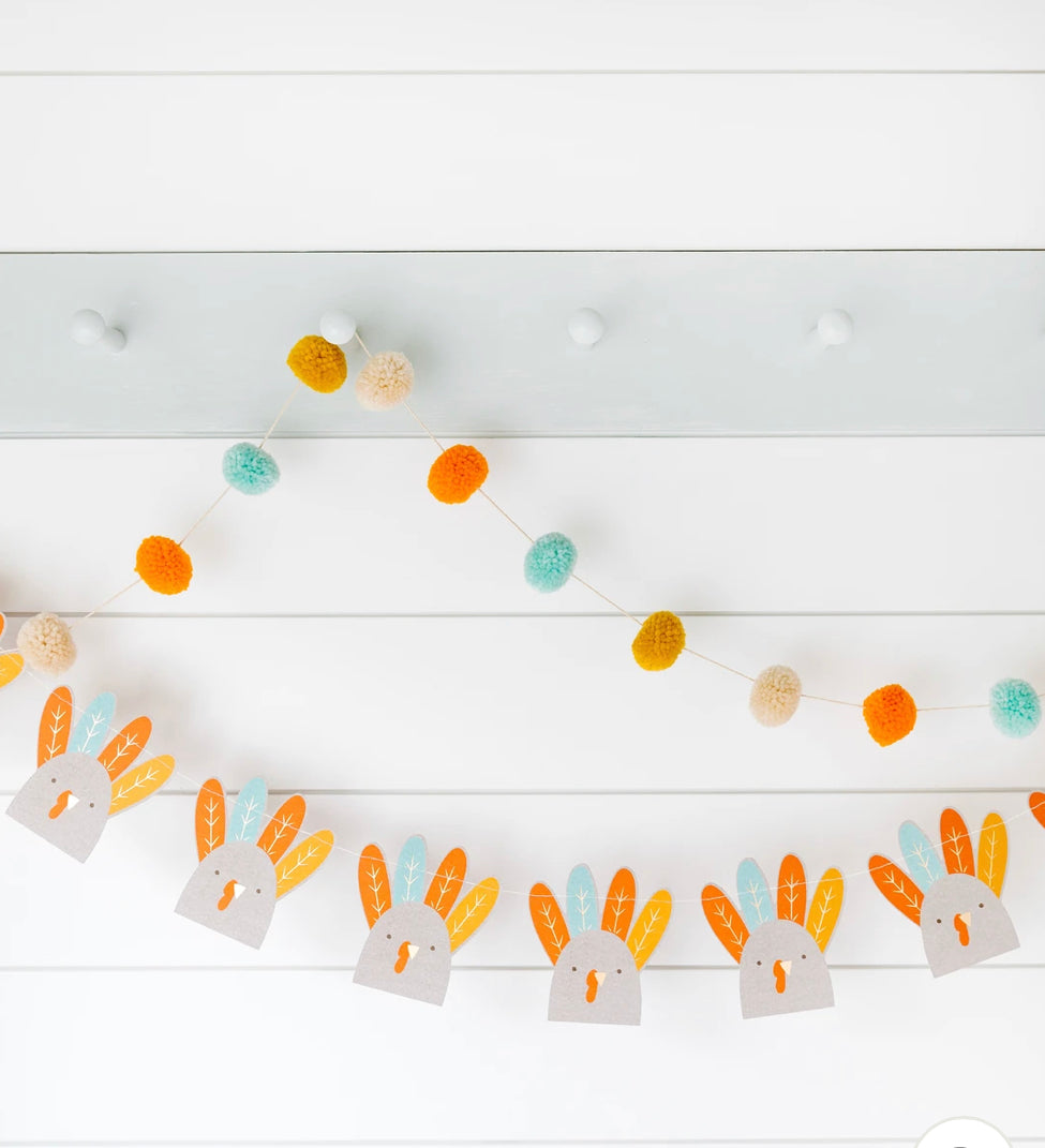 TURKEY & POM POMS BANNER SET