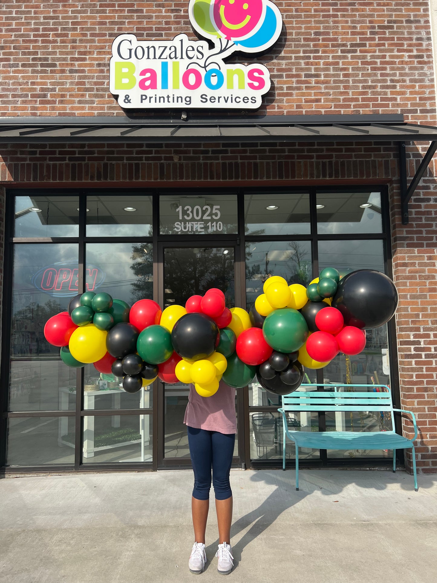 Mix Green,Red,Black & Yellow Ready To Go Garland