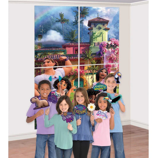 Encanto Paper & Cardstock Photo Booth Kit, 4.6ft x 6.7ft
