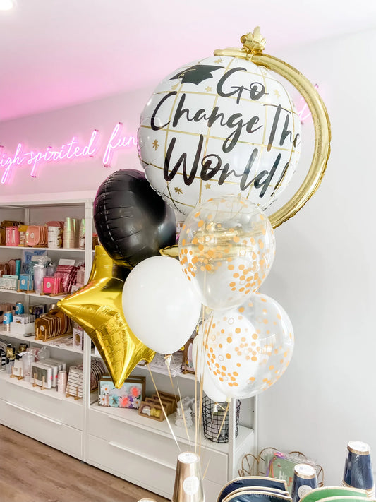 Go Change the World Globe Graduation Balloon Bouquet 2, 23in