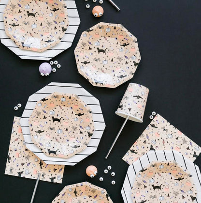 Hocus Pocus Small Plates 8ct.