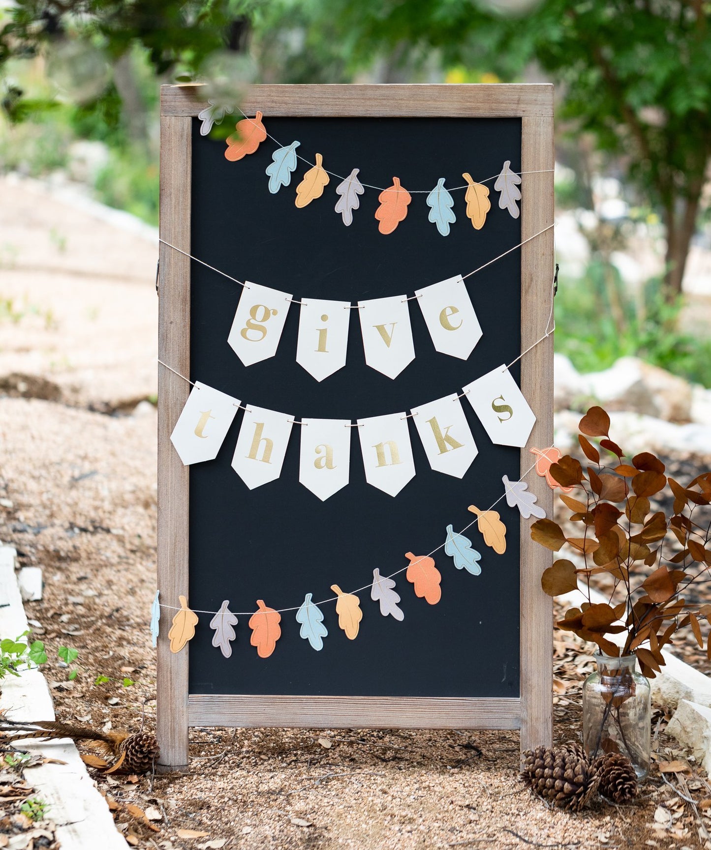 Give Thanks and Leaves Banner Set