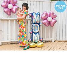 Mom Standing Airloonz*