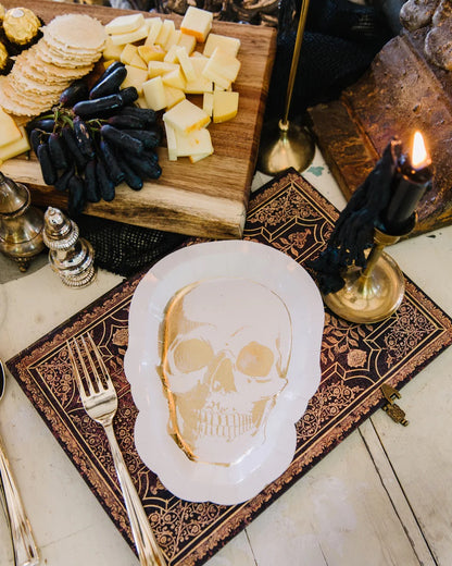 Skull Shaped 8" Paper Plates