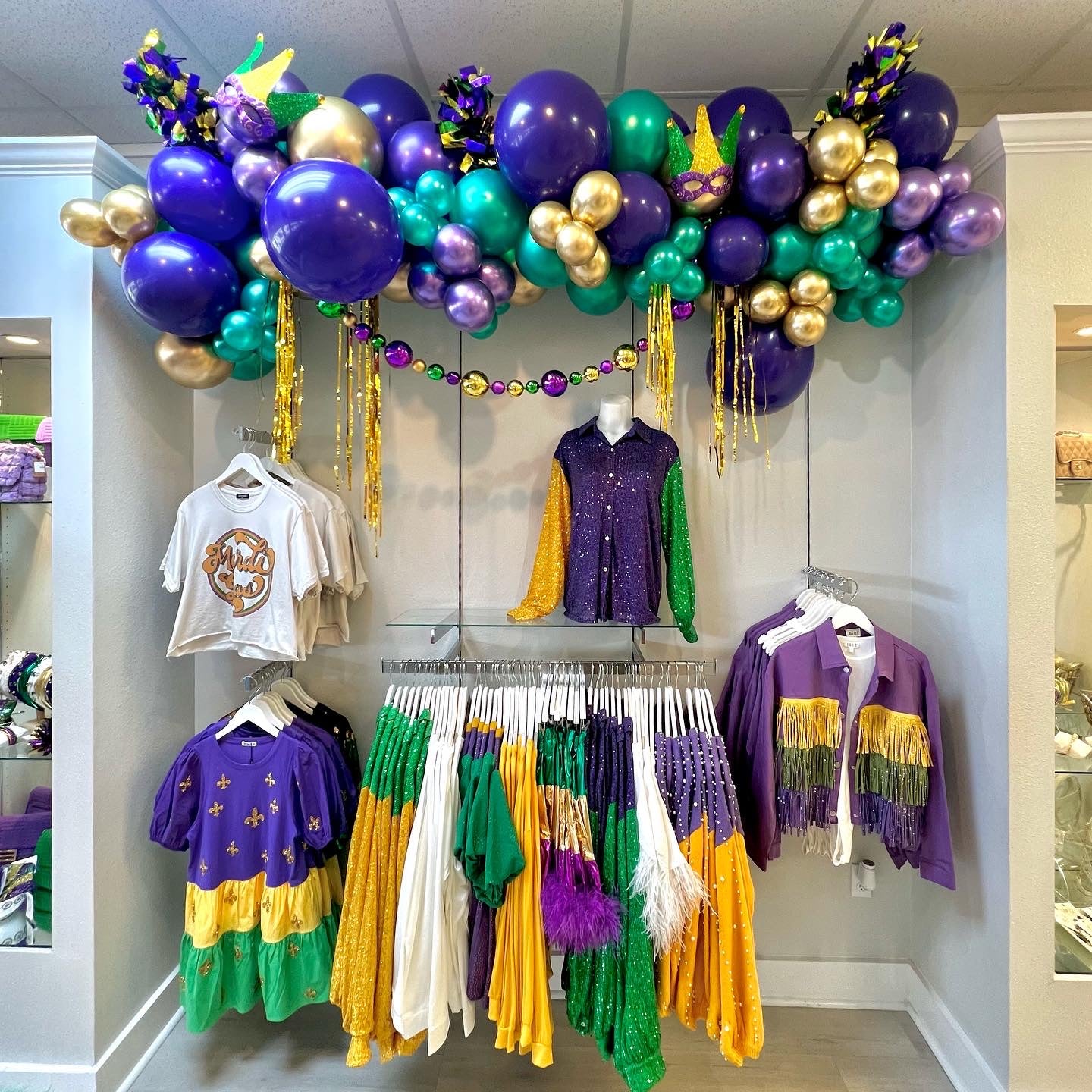 MARDI GRAS Mega Style BALLOON GARLAND TO-GO