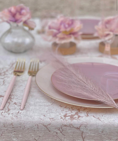 Round Linen • Gold Plastic Plates | 10 Pack